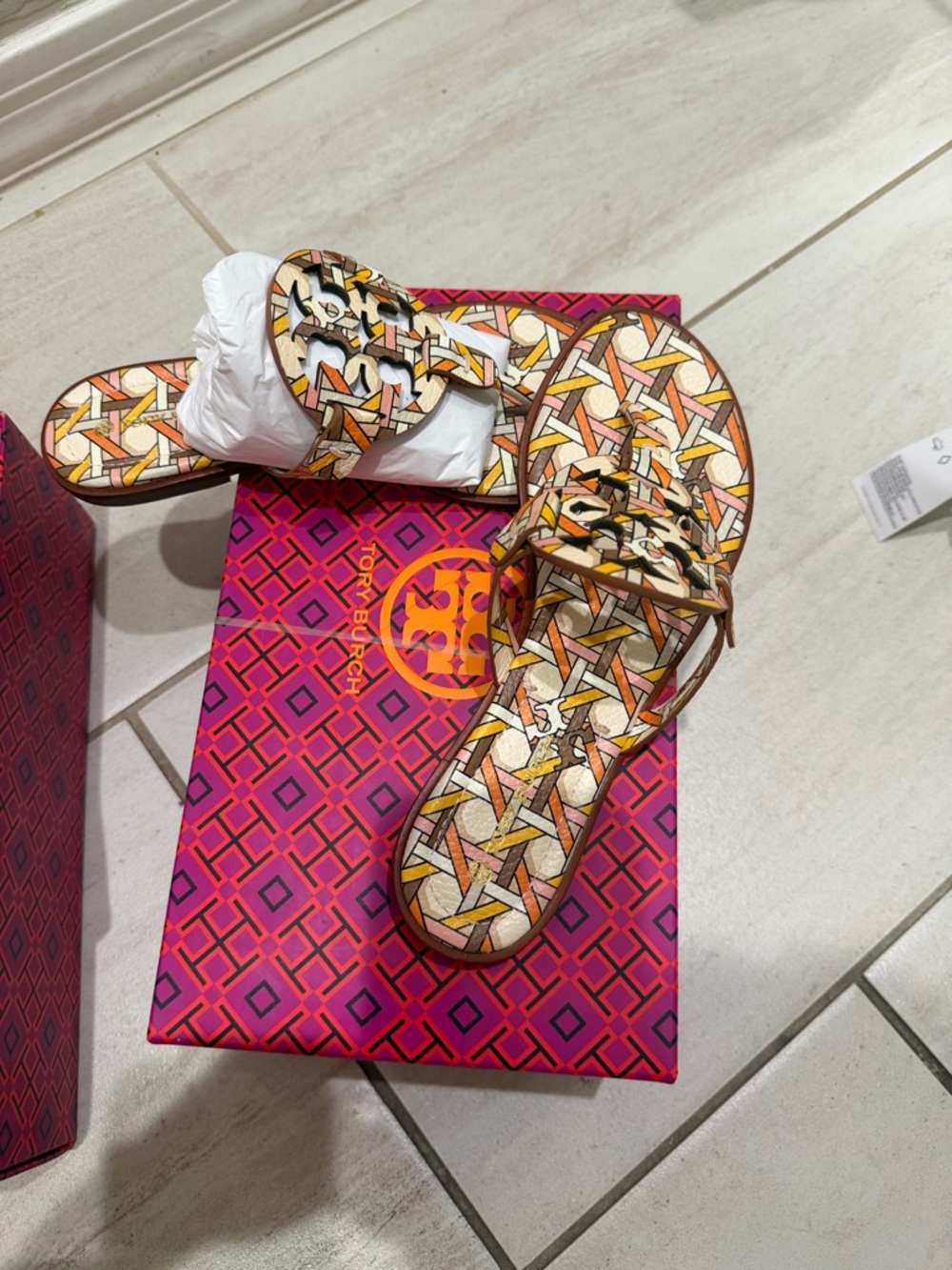 Sandals - Picture 2 of 4